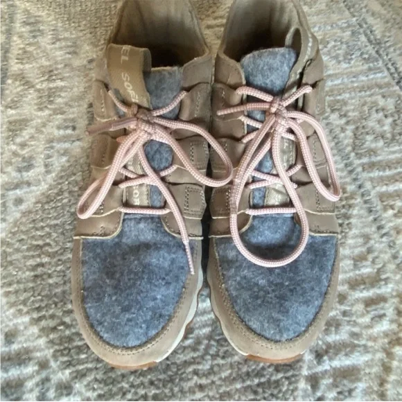 Sorel tan booties - Picture 2 of 5